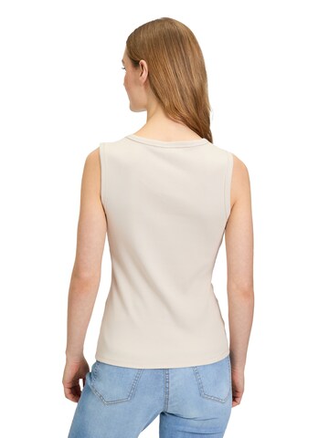Top di Betty Barclay in beige