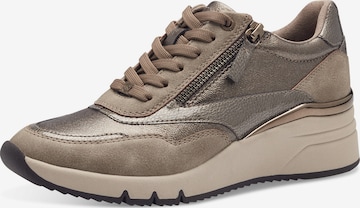 Baskets basses s.Oliver en marron : devant