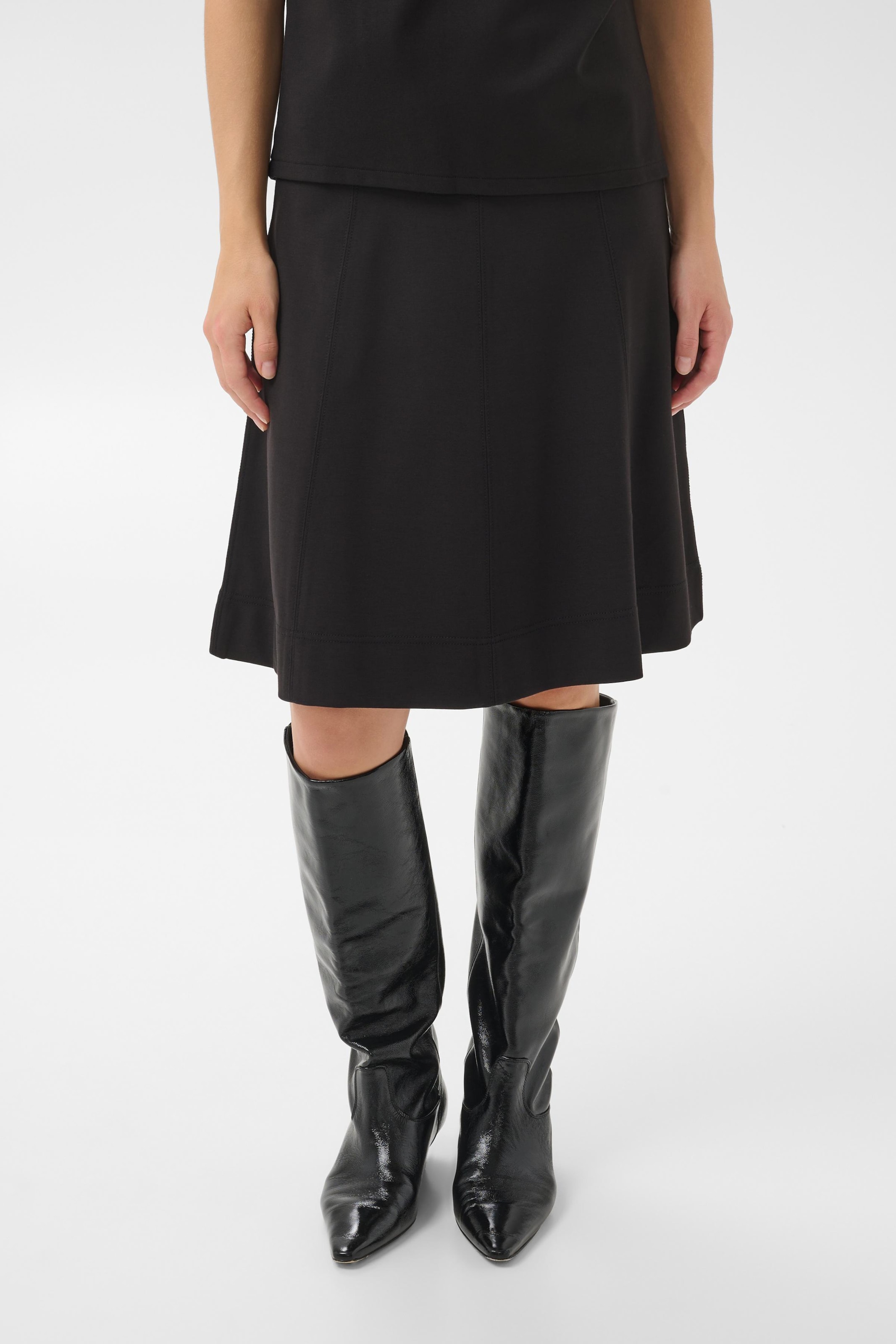 Part Two Skirt in Black