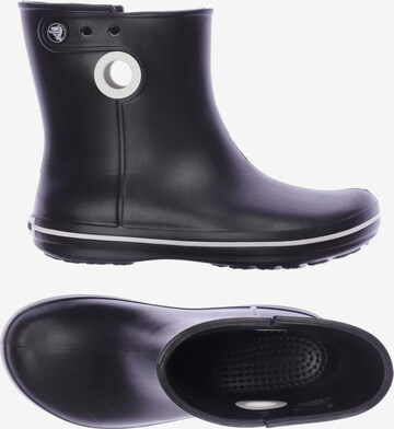 Crocs Stiefelette 39 in Schwarz: predná strana