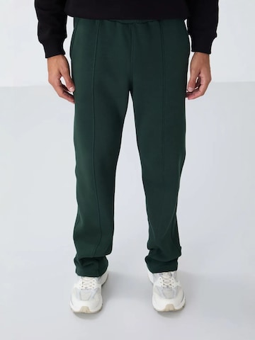Pantalon Tommy Life en vert : devant