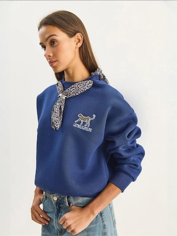 Bianco Lucci Sweatshirt in Blue
