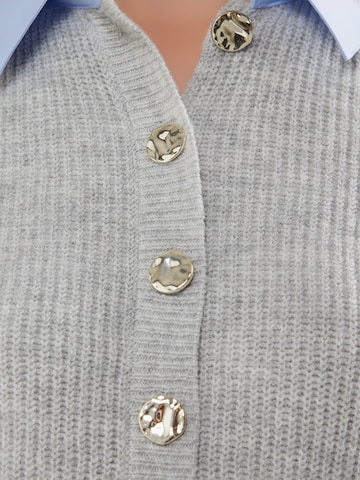 ONLY Gebreid vest 'ONLALIVIA' in Grijs
