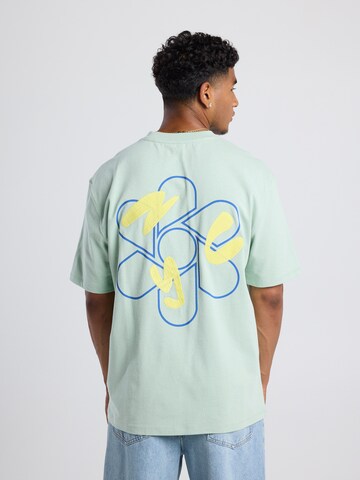 T-Shirt America Today en vert