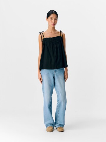 OBJECT Top in Black