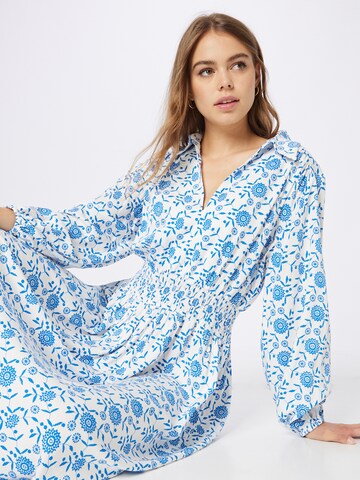 Robe Love & Divine en bleu