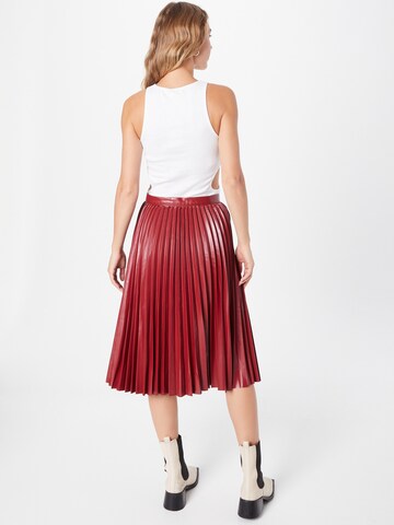 Coast Skirt in Red