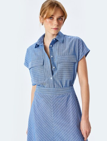 Koton Bluse in Blau: Vorderseite
