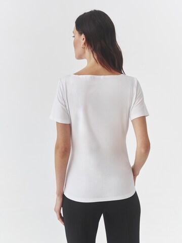 T-shirt 'MIKAJA' TATUUM en blanc