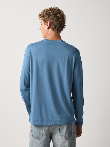 Next Shirt in Blue