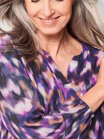 Goldner Bluse in Lila