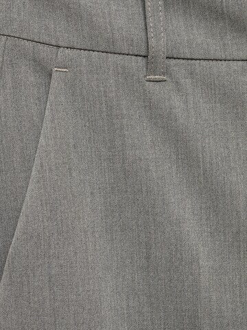 MANGO Loosefit Laskoshousut 'CARLOSV' värissä harmaa