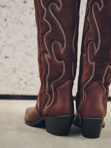 Next - Botas camperas en rojo