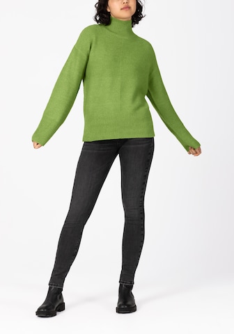 TIMEZONE Sweater in Green