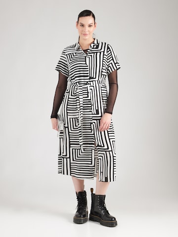 Abito camicia 'VMEasy' di Vero Moda Curve in nero: frontale