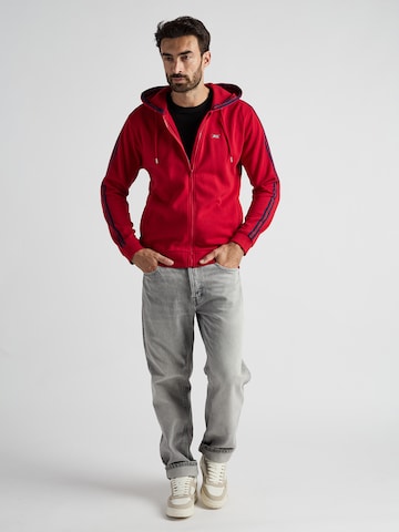 Veste de survêtement JCC en rouge