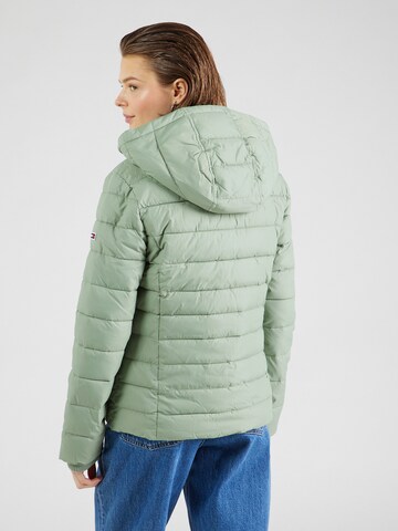 Tommy Jeans Jacke in Grün