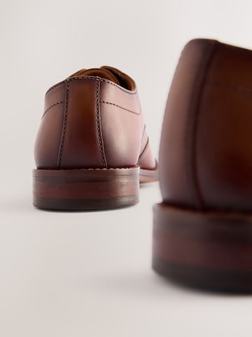 Next Low shoe in Brown