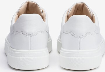 LLOYD Sneakers in White