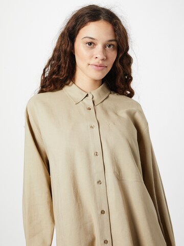 modström Blus 'Darrel' i beige