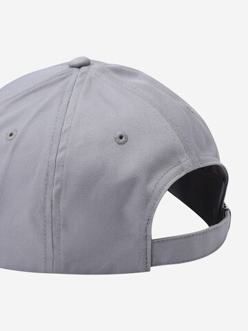 Calvin Klein Cap in Grau