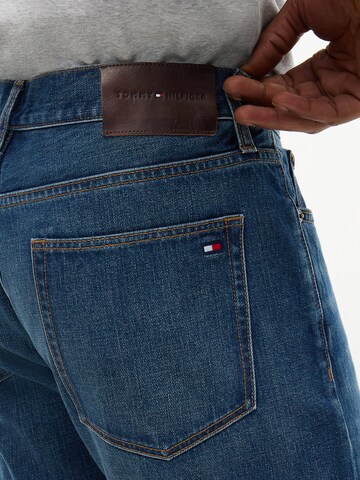 TOMMY HILFIGER Bootcut Jeans in Blau