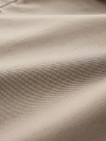 Coupe slim Pantalon chino Next en marron