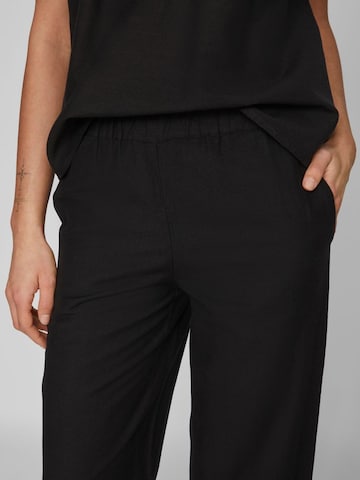 VILA Regular Pants 'Prisilla' in Black