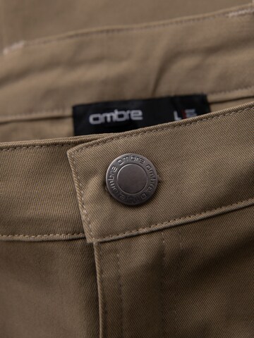 Ombre Regular Trousers in Green