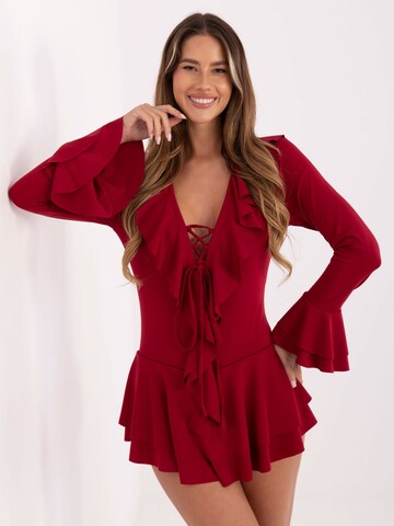Madnezz House - Jumpsuit en rojo: frente