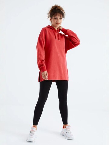 Tommy Life Sweatshirt in Red