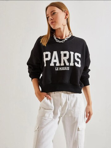 Felpa di Bianco Lucci in nero