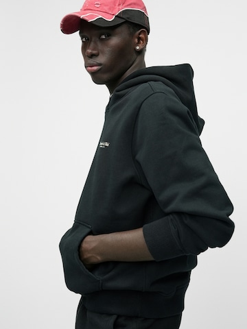 Abercrombie & Fitch - Sudadera en negro