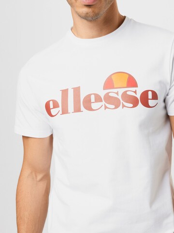 Tricou funcțional 'Selvettet' de la ELLESSE pe alb