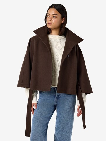 Noisy may Cape 'NMLucy' in Brown