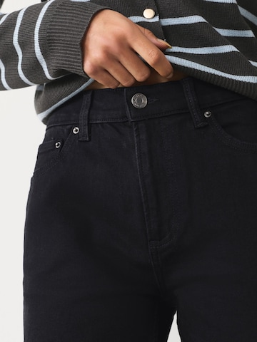 Next Slimfit Džíny – černá