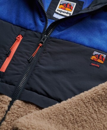 Veste en polaire Superdry en gris