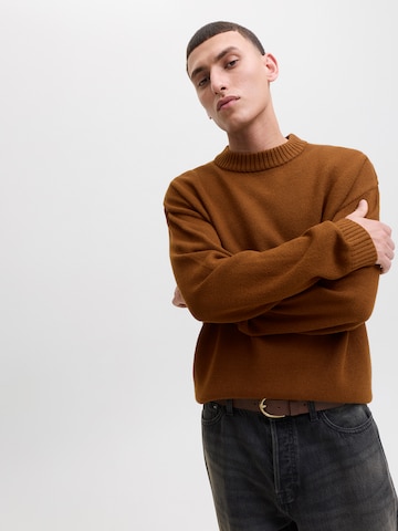 Pullover 'JJEURBAN' di JACK & JONES in marrone