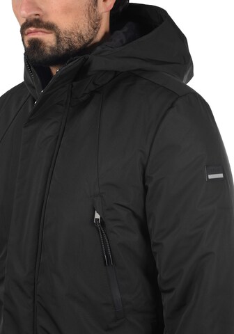 !Solid - Parca de invierno 'Rapho' en negro