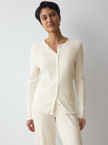 TRIUMPH Knit cardigan ' Red Label Versatile Rib ' in White: front