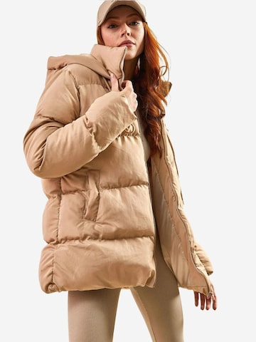 Giacca invernale di Bianco Lucci in beige