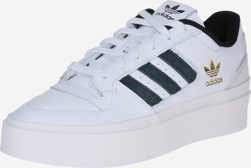 ADIDAS ORIGINALS - Sapatilhas baixas 'Forum Bonega' em branco: frente