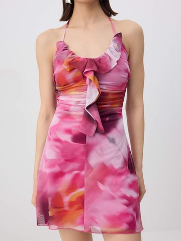 Trendyol - Vestido en rosa