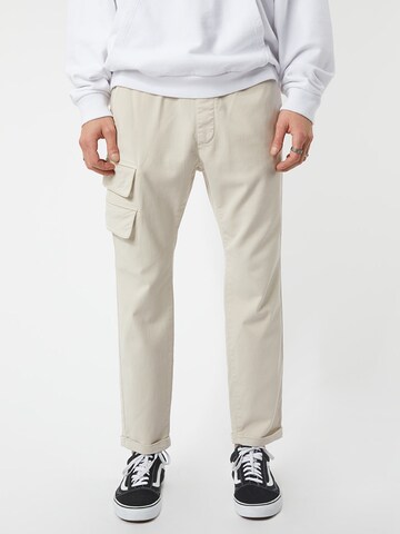 regular Pantaloni cargo 'Aris' di Young Poets in beige: frontale