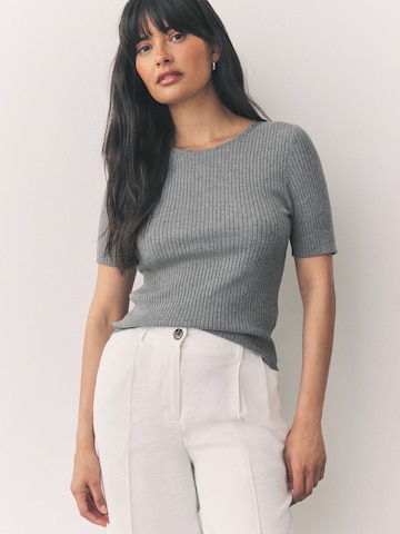 T-shirt Next en gris : devant