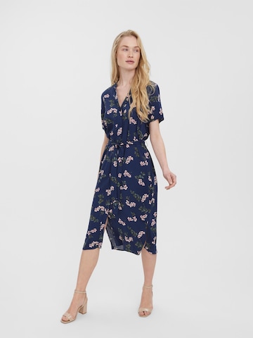 VERO MODA - Vestidos camiseiros 'Vica' em azul: frente