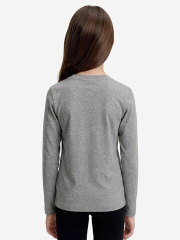 Tommy Life Shirt 'TOMMY T-Shirt Aus Baumwolle Und Elastan'‌‌‌‌‌‌‌‌‌‌ in Grau