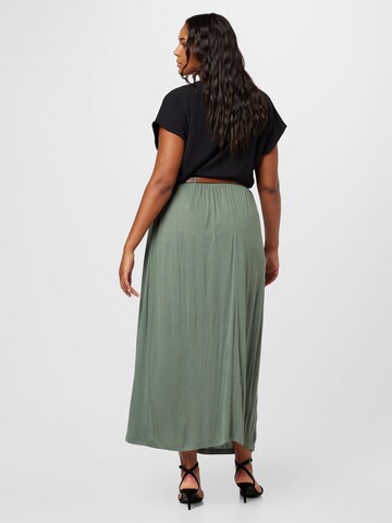 Vero Moda Curve Rok 'LINN' in Groen