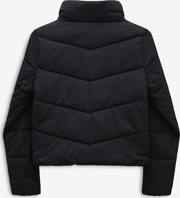 VANS Between-Season Jacket 'FOUNDRY PUFFER' in Black