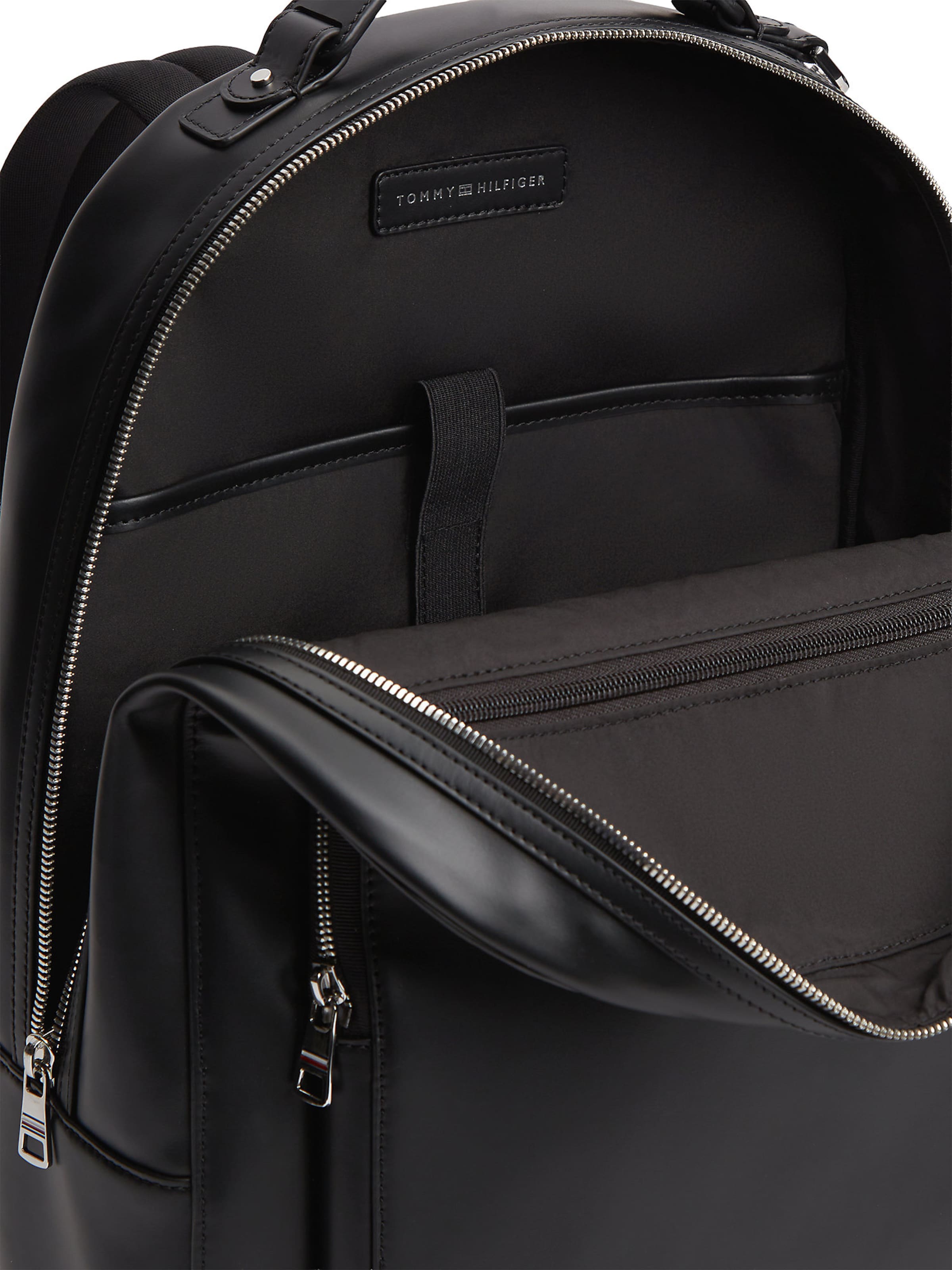 TOMMY HILFIGER Backpack in Black